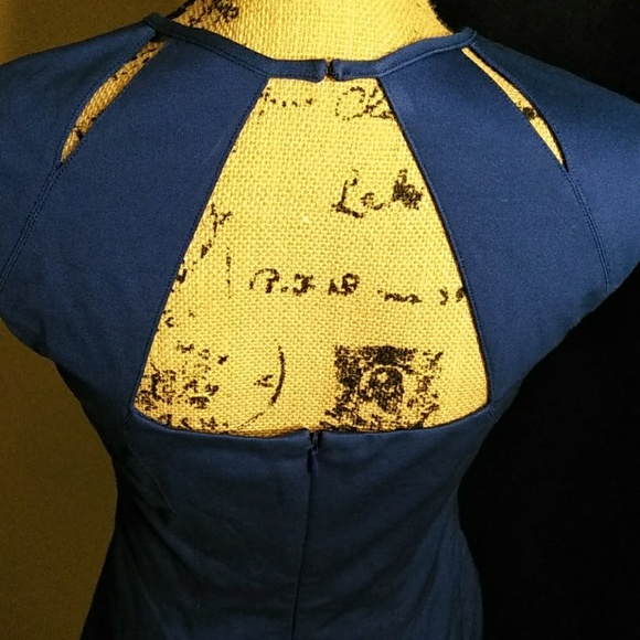 Cache Dress - Picture 6 of 7